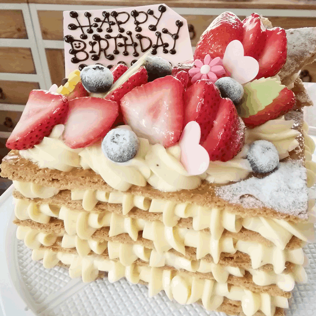 ミルフィーユ 沖縄の洋菓子 ケーキ屋 ココソラおかし店